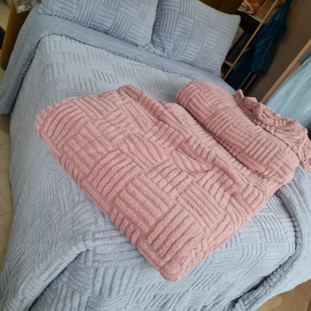 Edredón +2 cojin Jaquard Keops azul y rosa 135-150 cm